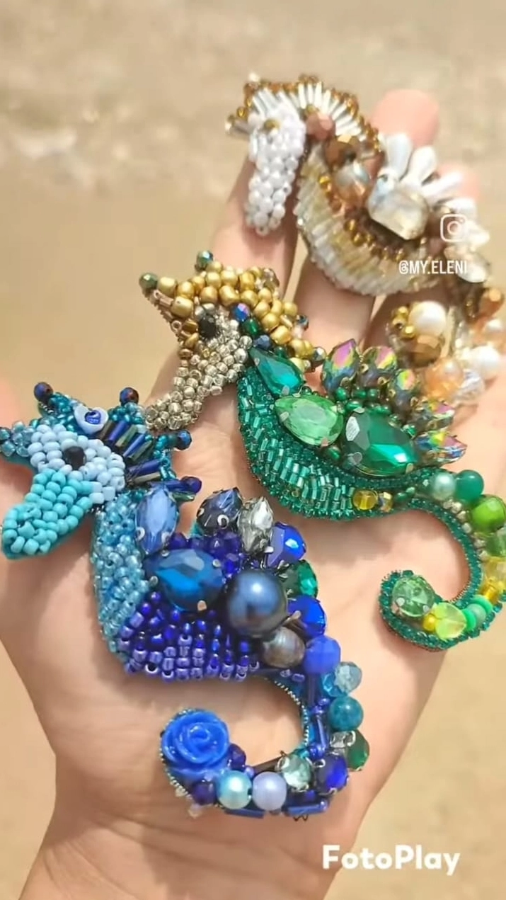 Broșe handmade decorative